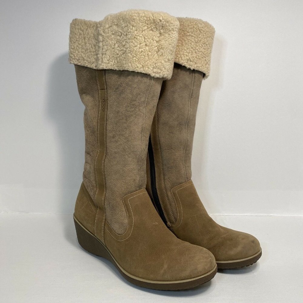 Ecco Wedge Winter Boot Women’s Size EU39 US9 Shearling Lined Tan Latex Sole